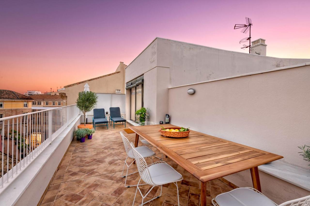 Larios Suites In Malaga By Solaga Holiday Homes Exterior photo