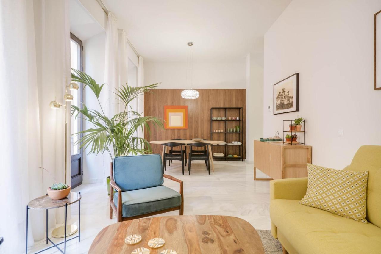 Larios Suites In Malaga By Solaga Holiday Homes Exterior photo
