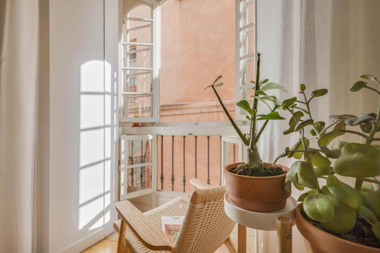 Larios Suites In Malaga By Solaga Holiday Homes Exterior photo