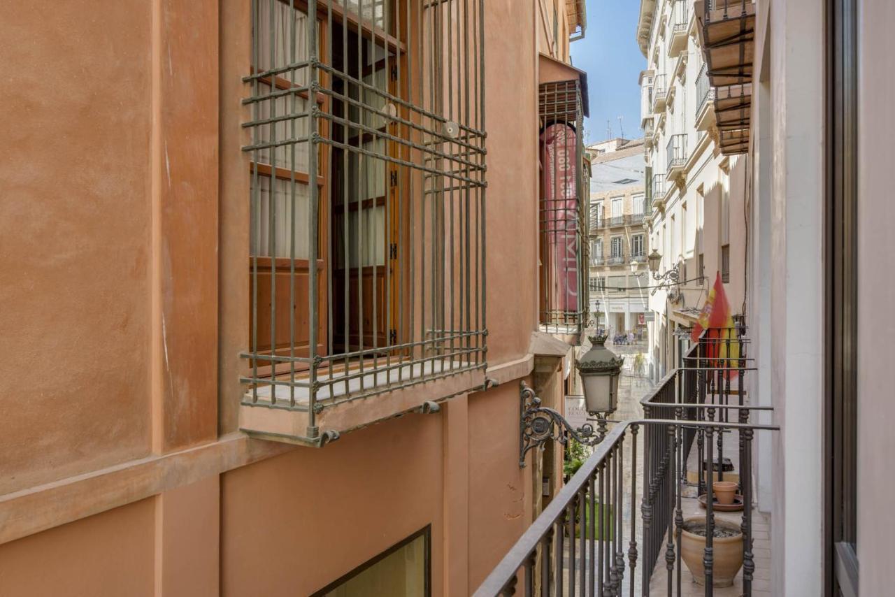 Larios Suites In Malaga By Solaga Holiday Homes Exterior photo